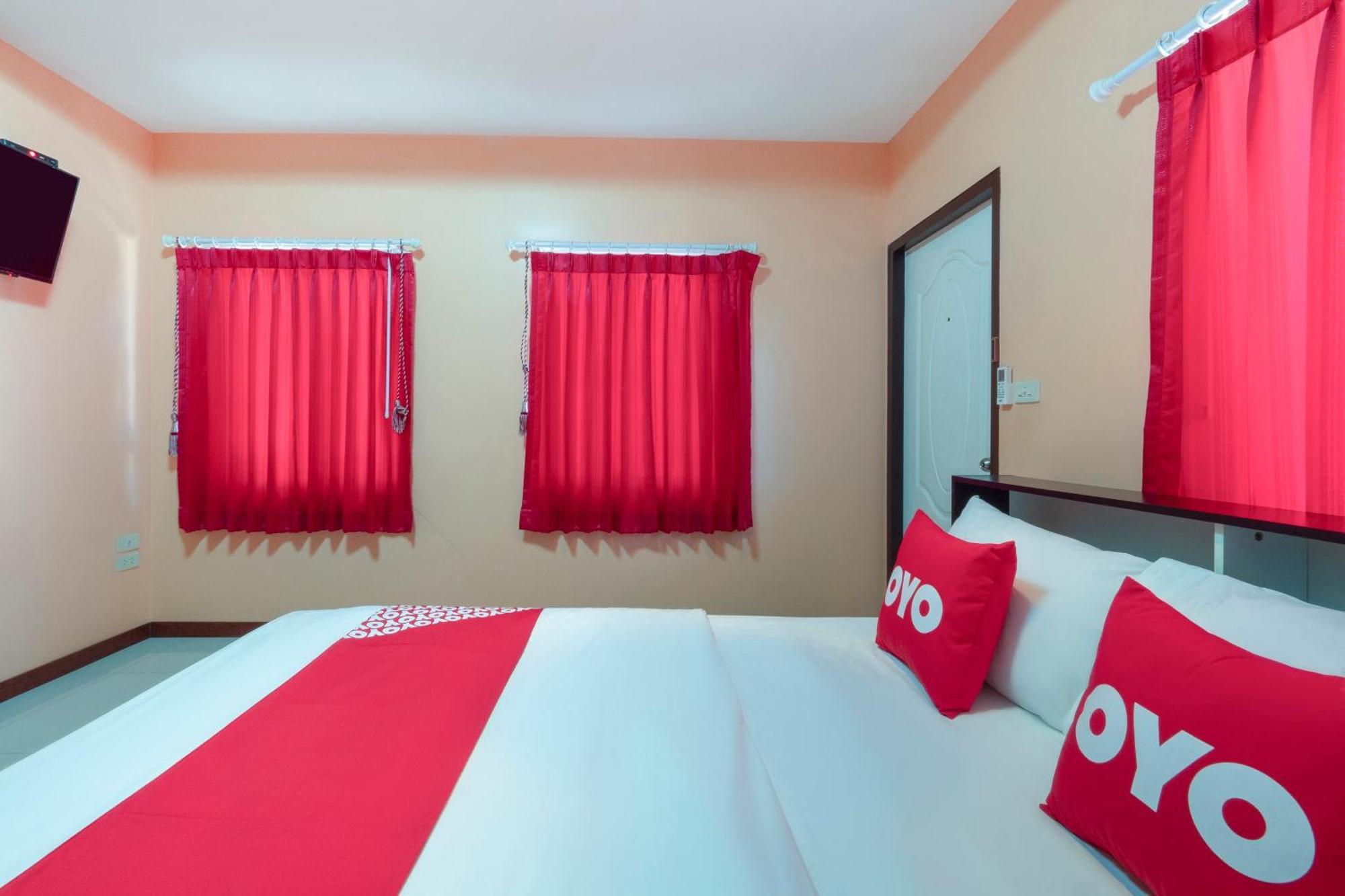 Oyo 1166 Train Way Resort Ban Rai  Exteriör bild